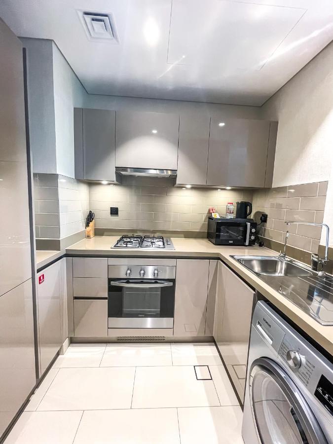 Stay By Latinem Luxury Studio Holiday Home G6-6103 Near Burj Khalifa Dubai Dış mekan fotoğraf
